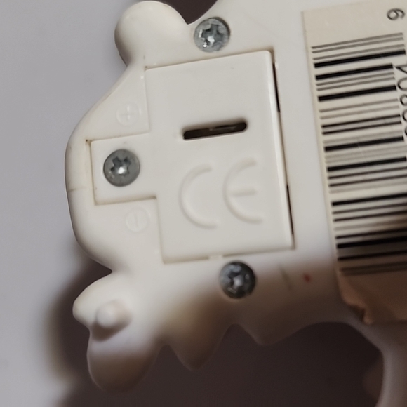 CHRISTMAS SNACK BAG CLIP / MAGNETIC. TAKES  BATTERIES 🔋. - Picture 3 of 5